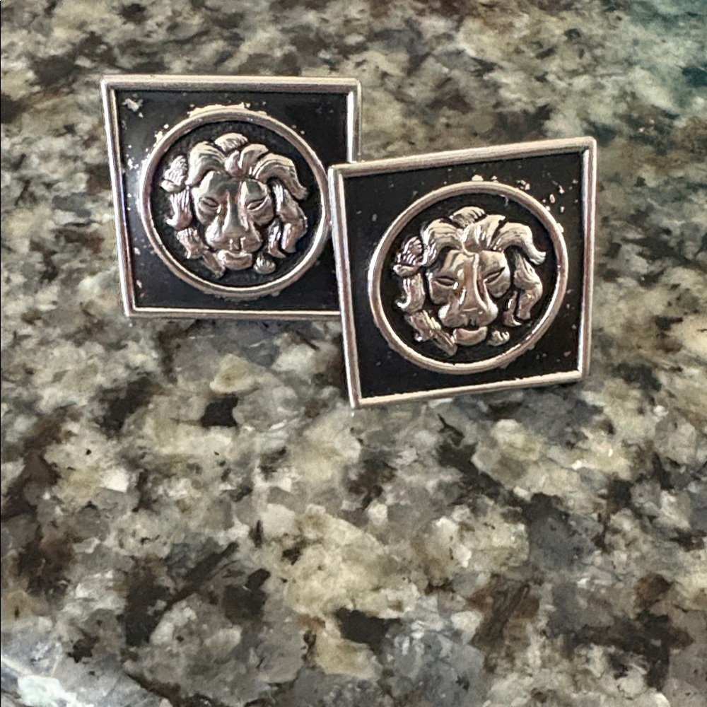 SWANK Silver and Black Lion Cufflinks